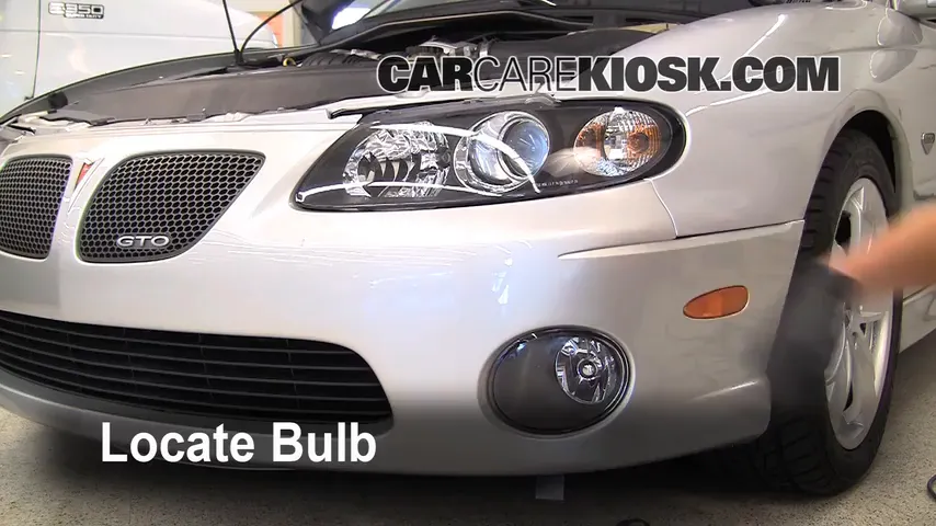 2004 Pontiac GTO 5.7L V8 Lights Highbeam (replace bulb)